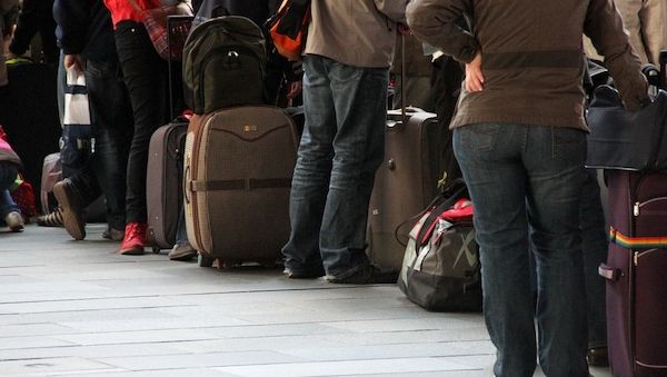 Schnieder legt Gesetzentwurf für digitalen Check-in für Flüge vor