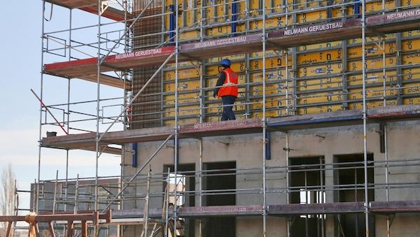 Baugenehmigungen in NRW steigen 2025 um 6,8 Prozent