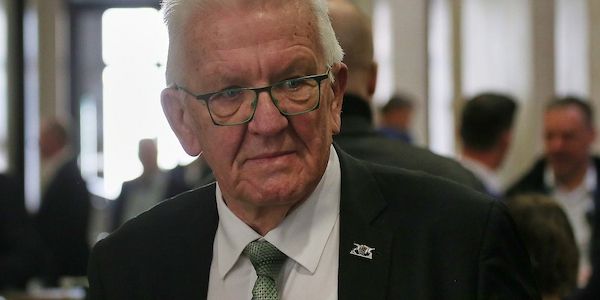 Grünen-Chefin würdigt Kretschmanns "Pragmatismus mit Haltung"