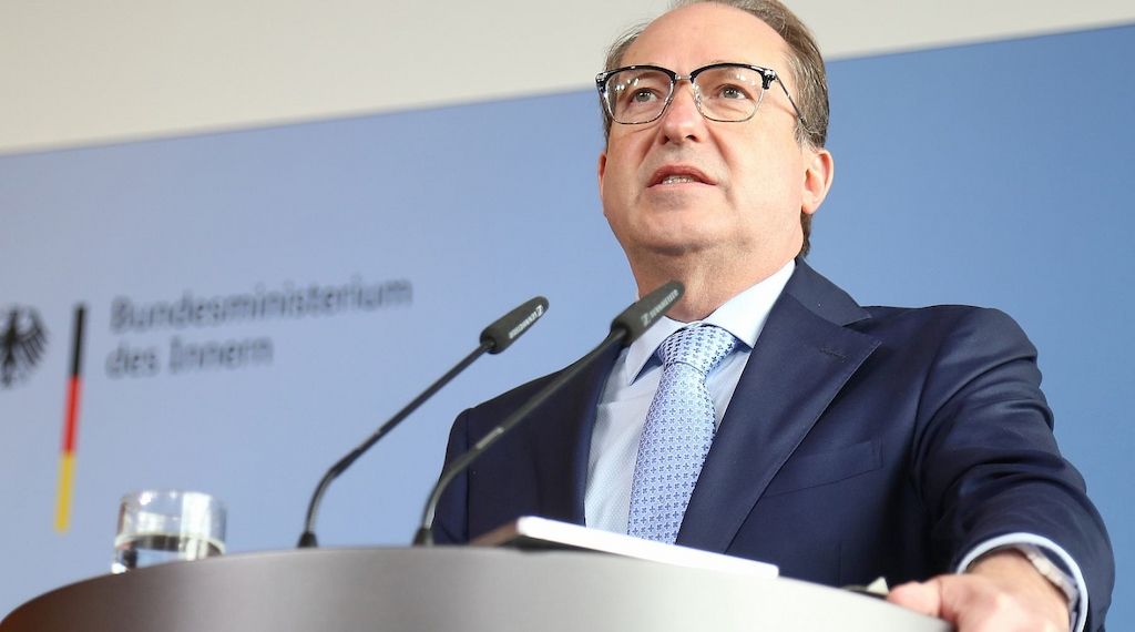 Dobrindt sieht neue digitale Befugnisse als "Meilenstein"