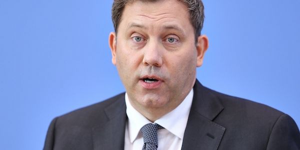 Kritik an Klingbeils Haushaltsentwurf für 2027