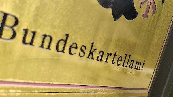 Bundeskartellamt stellt viele Verstöße gegen Tankstellenregel fest
