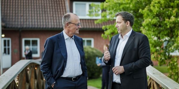 Merz besucht Klingbeil in dessen niedersächsischem Wahlkreis