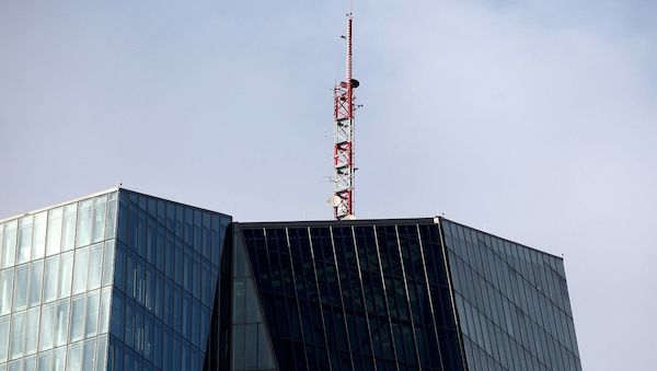 EZB hält an Zinspause weiter fest