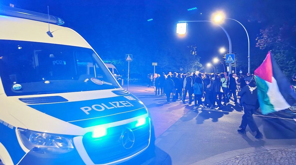 Walpurgisnacht in Berlin aus Sicht der Polizei entspannt