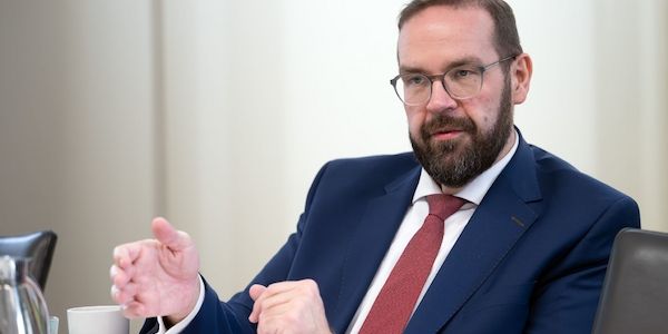 Keine Lehrer: Land Brandenburg testet Fernunterricht