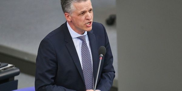 Kanzleramtschef ruft Schwarz-Rot zum Durchhalten auf
