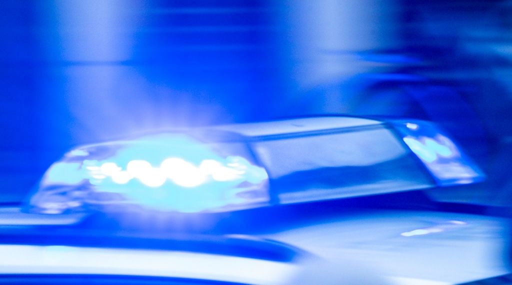 Zwei Männer mit Schussverletzungen in Berlin gefunden