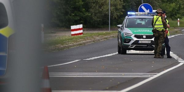 Grüne kritisieren Festhalten an Grenzkontrollen