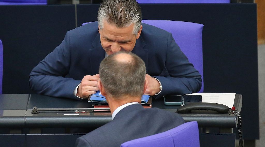 Kanzleramtsminister räumt Kommunikationsdefizite ein