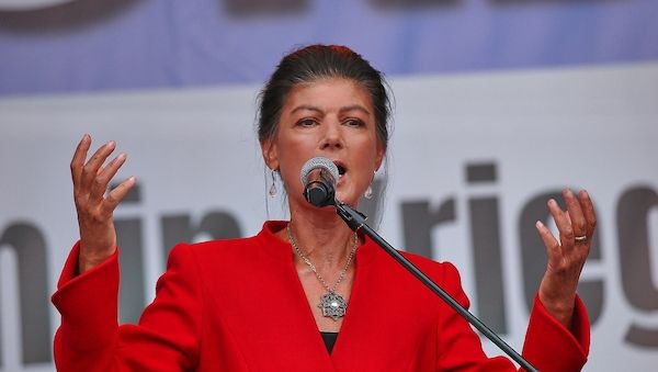Wagenknecht fordert Rücktritt der Bundesregierung