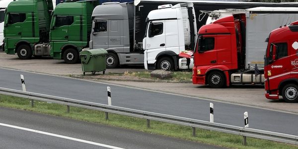 Massiver Gewinneinbruch bei Daimler Truck