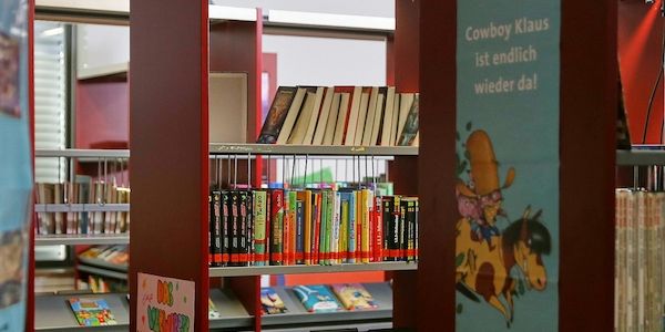 Hamburg baut Buchstart 4½ aus und stärkt den Übergang von der Kita in die Schule