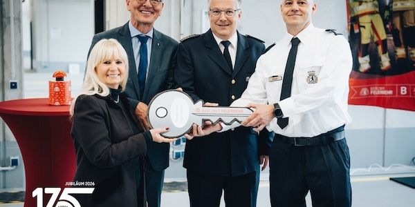 Neue Feuerwache Hohenschönhausen feierlich eingeweiht