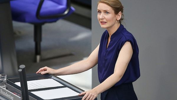Linke: Gutachten zweifelt an Schwerdtner-Plan zu Diäten-Deckel