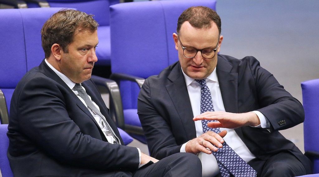 Spahn gegen eigenständigen Vorschlag von Klingbeil für Steuerreform