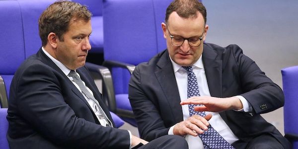 Spahn gegen eigenständigen Vorschlag von Klingbeil für Steuerreform