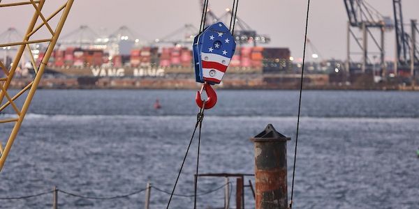 Exporte im März gestiegen - Ausfuhren in die USA brechen ein