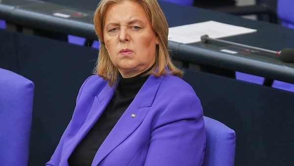 Bas widerspricht These der "Einwanderung in Sozialsysteme"