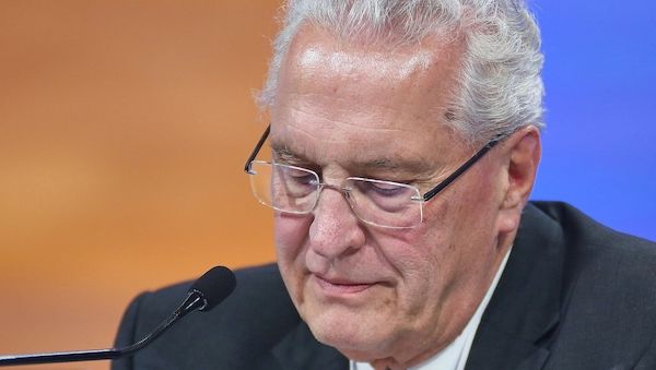 Innenminister fürchtet mögliche Anschläge durch iranischen Geheimdienst