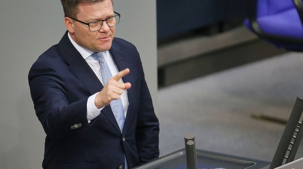 Schneider pocht auf Beibehaltung von CO2-Bepreisung