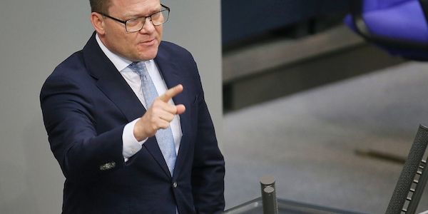 Schneider pocht auf Beibehaltung von CO2-Bepreisung