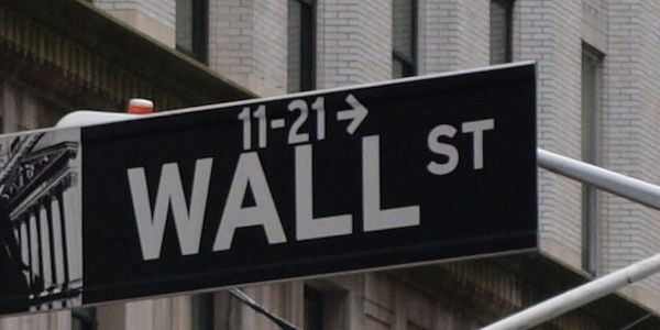 US-Börsen: Dow bleibt auf Vortagesniveau - Nasdaq legt kräftig zu