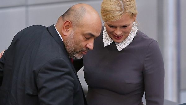 Klöckner und Nouripour wollen Bundestags-Neubau stoppen
