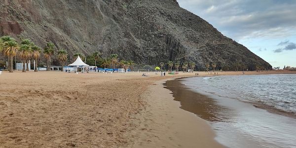 Kreuzfahrtschiff "Hondius" erreicht Teneriffa