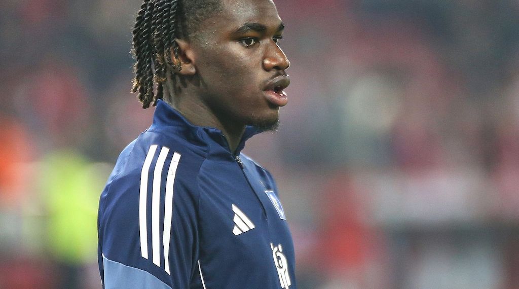 1. Bundesliga: HSV schlägt Freiburg