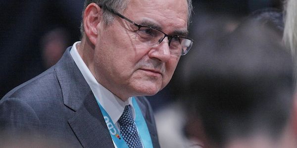 Christian Schmidt gibt Amt als Bosnien-Beauftragter auf