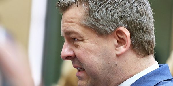 Schulze warnt vor "massiven Turbulenzen" bei AfD-Mehrheit