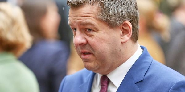 Schulze fordert mehr Druck auf Bürgergeldempfänger