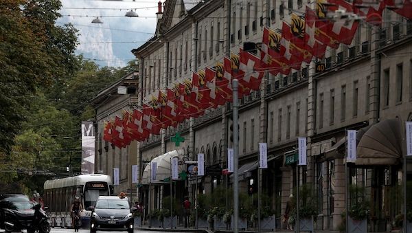 Schweiz weiter Top-Auswanderungsziel der Deutschen in Europa