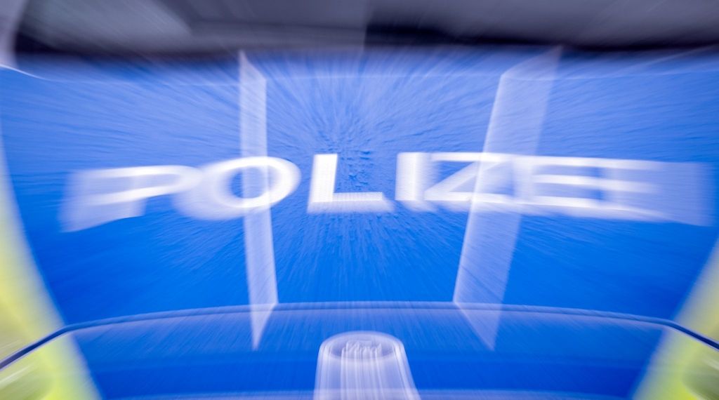 Nach Unfall mit einem betrunkenen Lkw-Fahrer drohen Einschränkungen auf der Autobahn 10