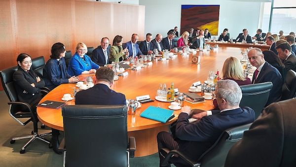 Wirtschaftsweiser: Regierung hört zu wenig auf Experten