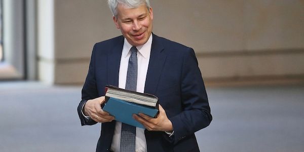 Union fordert Fahrplan für Steuerreform bis 2027