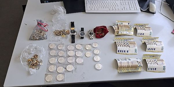 Berliner Kitakind findet beim Spielen einen Schatz