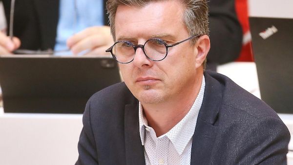 BSW fordert bessere Bedingungen in der Pflege