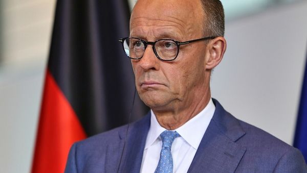 Forsa: AfD bleibt klar vorn - Merz-Zufriedenheit niedrig