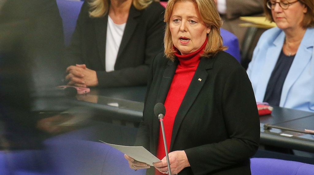 Bas verteidigt umstrittene Aussage aus Regierungsbefragung