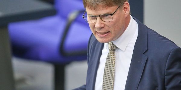 Bericht: AfD-Abgeordnete planen Reise zu Putin-Forum