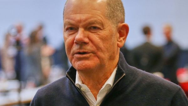 Scholz nennt Ruf nach Minderheitsregierung "geschichtsvergessen"