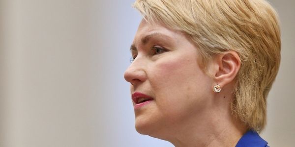 Schwesig begrüßt Aus für "Entlastungsprämie"