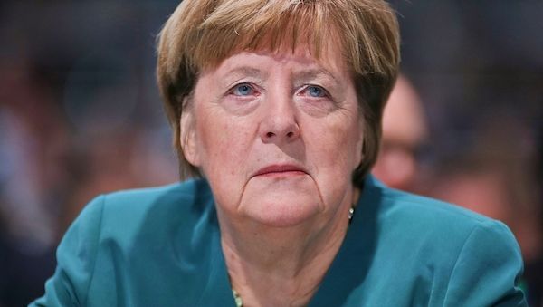Merkel plant Stipendium für benachteiligte Jugendliche