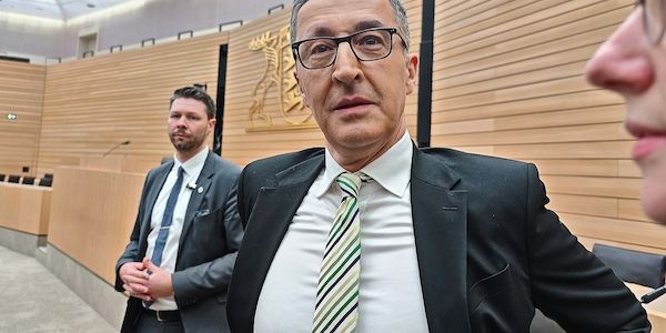 Grüne sehen Özdemirs Wahl als Vorbild für Bundespolitik