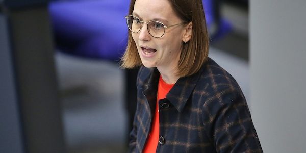 Grüne fordern Umsetzung der "Nur-Ja-heißt-Ja"-Regelung