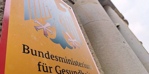 BMG: Vorerst keine Ebola-Auswirkungen für Deutschland