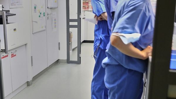 Sozialverband warnt vor Einschnitten in der Pflegeversicherung