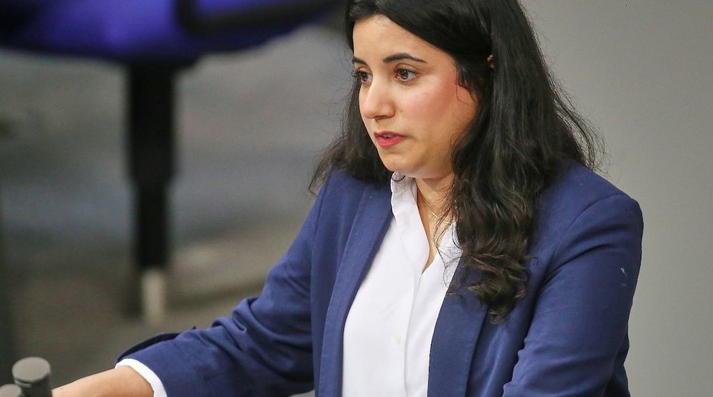 Grüne fordern Aussetzung des Umbaus von "Demokratie leben"